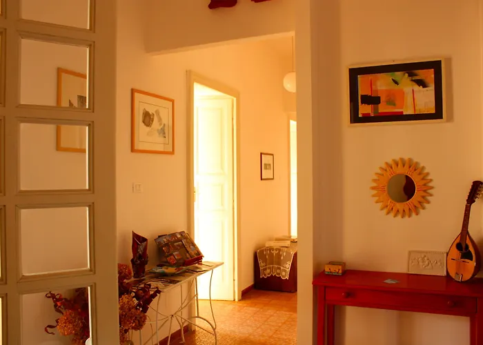 招待所 Ca' Del Sol 3*