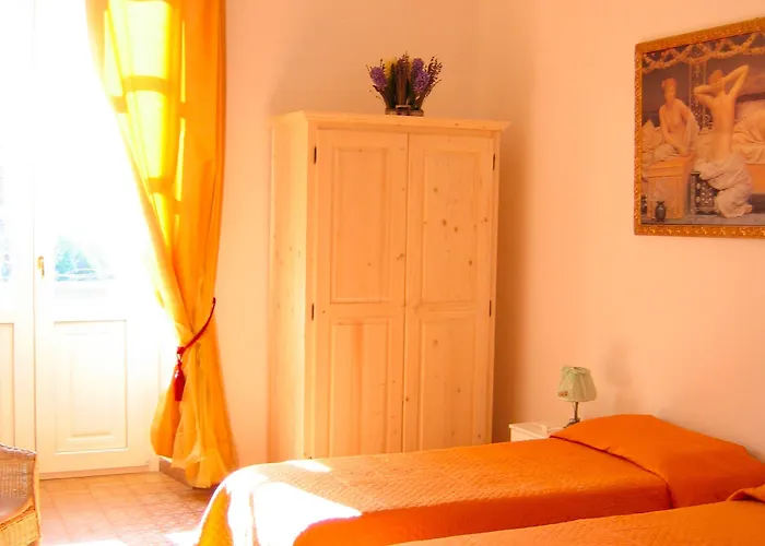 Ca' Del Sol Konukevi 3*